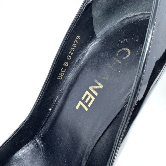 CHANEL Black Patent Leather Peep Toe Heels Pumps with Gold CC Logo Size EU 37 - Picture 8 of 12